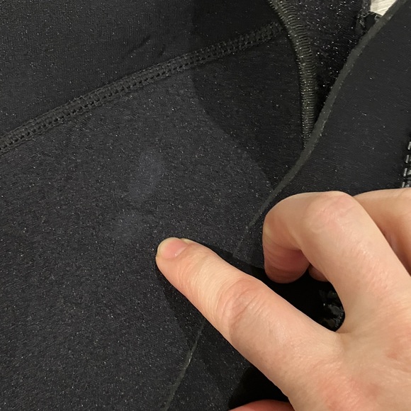 Kids Black One Piece size 10 Wetsuit - Picture 4 of 4